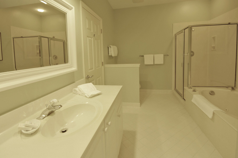 Bathroom 3, Shipyard Resort by Spinnaker Resorts, Beaufort