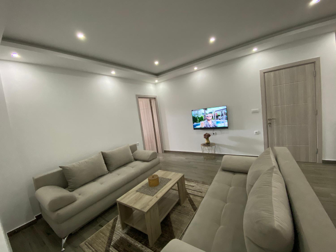 Others 3, Gjoni Apartments