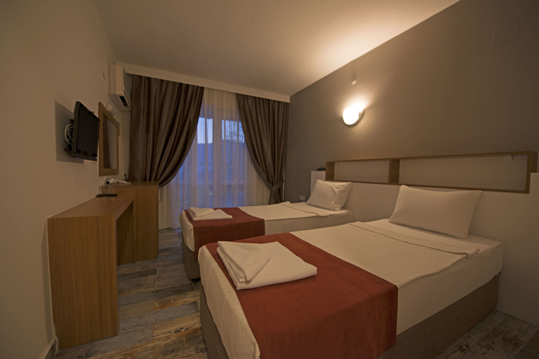 Bedroom 3, Grand Emir Hotel & SPA, Ortaca