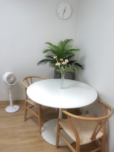 Others 3, New 2BR/1BT 1F 녹사평역 5분 #이태원#경리단길#용산#명동 서울역10분#여름특가, Yongsan