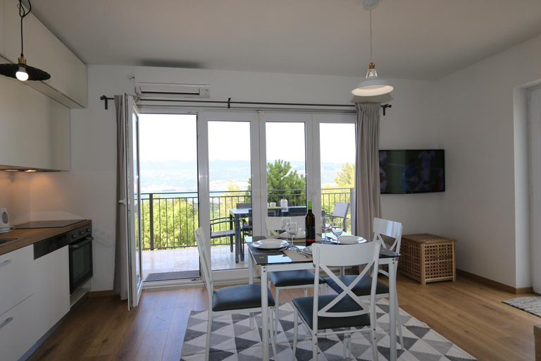 Others 2, Apartments Baresic, Dobrinj