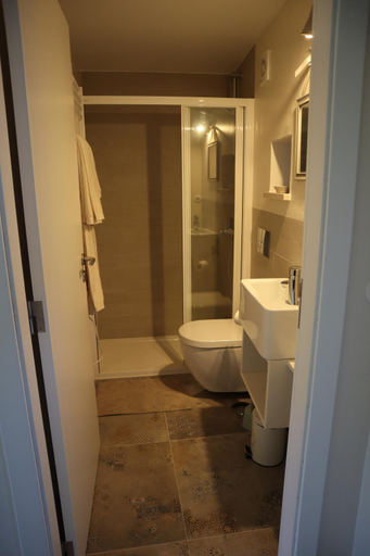 Shower, Casas da Chainca - Turismo de Natureza, Porto de Mós