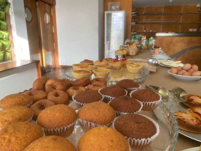 Food & Drinks 5, Las Rochas Mindelo