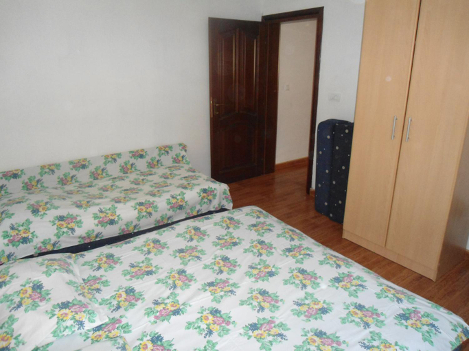 Others 4, Apartments Pekic
