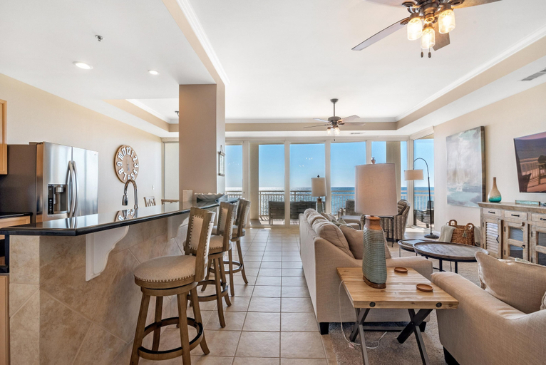 Food & Drinks, La Playa 202, Escambia