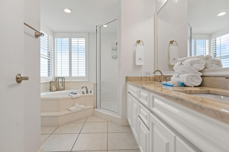 Bathroom 3, Beach Colony East 17b-penthouse, Escambia