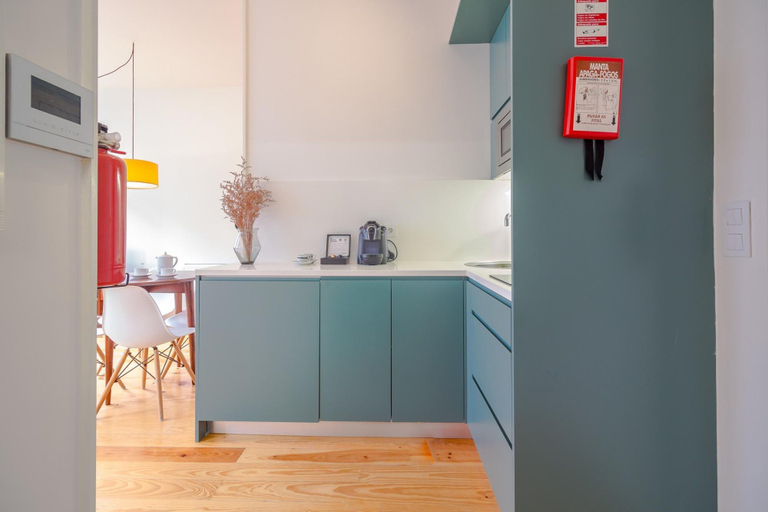Others 3, Tower 1F in Oporto With 1 Bathrooms, Porto