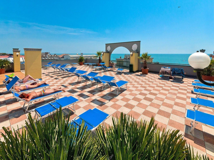 Terrace/patio, Holiday Complex Cristoforo Colombo With Communal Pool in Caorle, Venezia