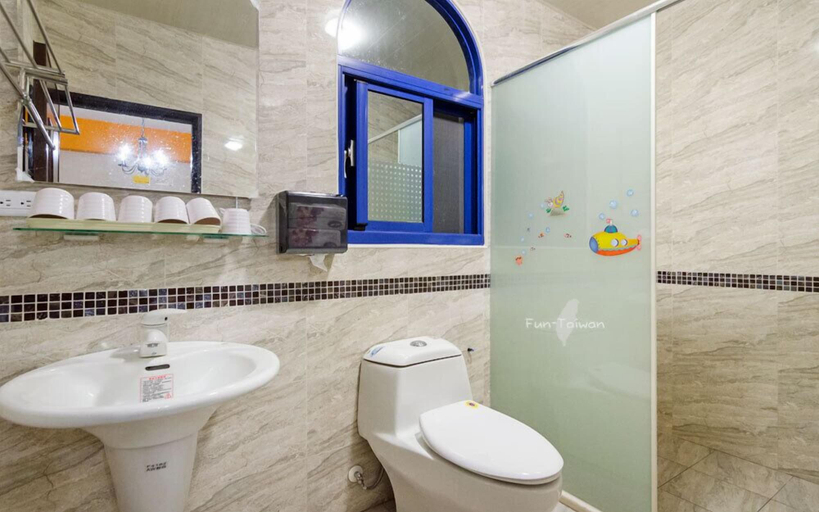 Bathroom 3, Santorini Music Family B&B, Taitung