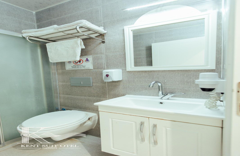 Bathroom, Kent Suit Otel, Merkez