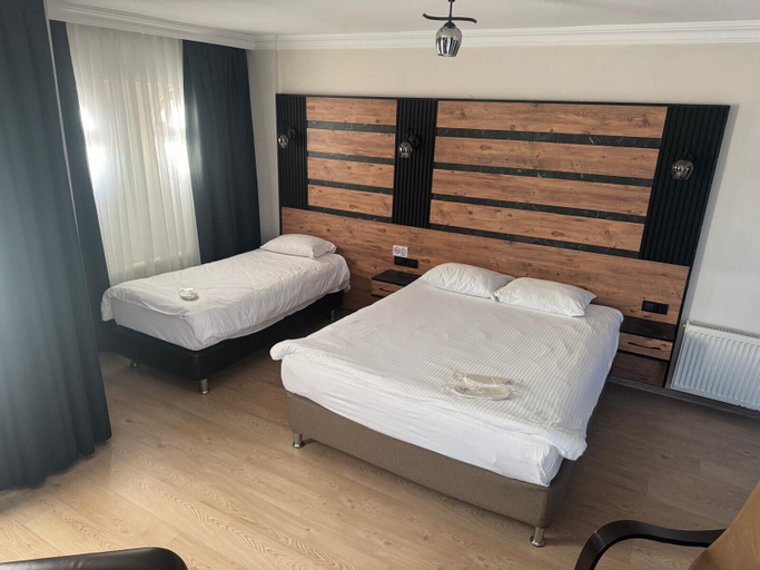 Bedroom 4, Amasra Ceylin Hotel, Amasra