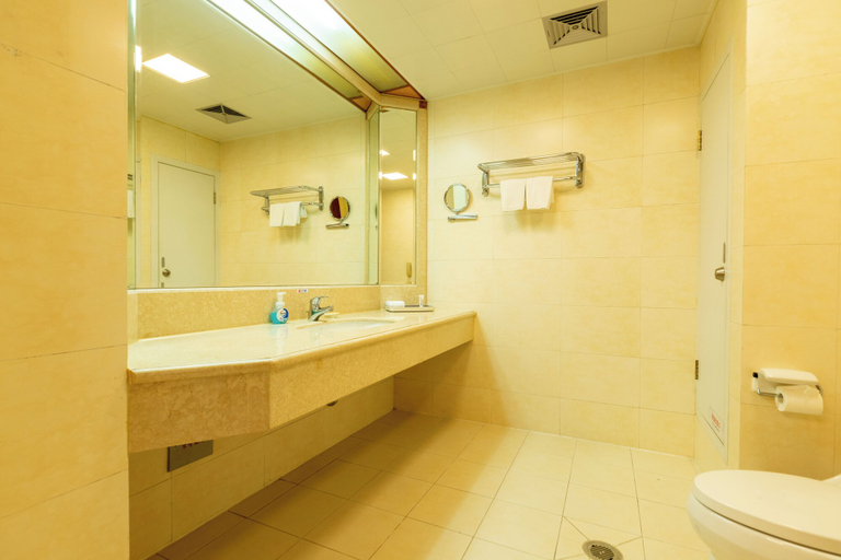 Bathroom 4, Excemon Beijing Nanyueyuan Hotel, Beijing