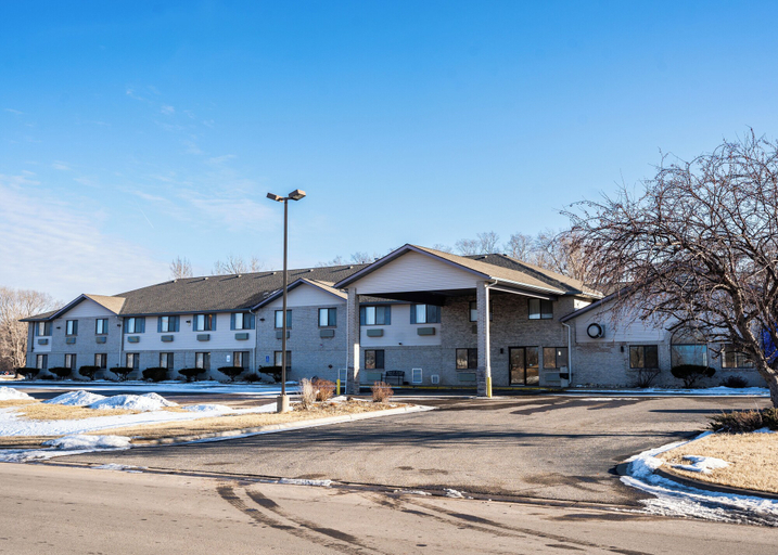 Exterior & Views, Wrangler Hotel, Stevens