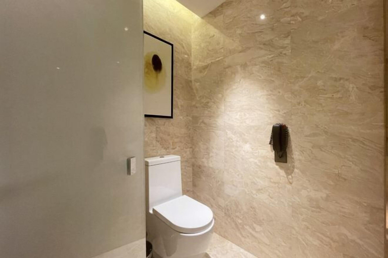 Bathroom 4, V · Leader SHENHANG International, Yinchuan