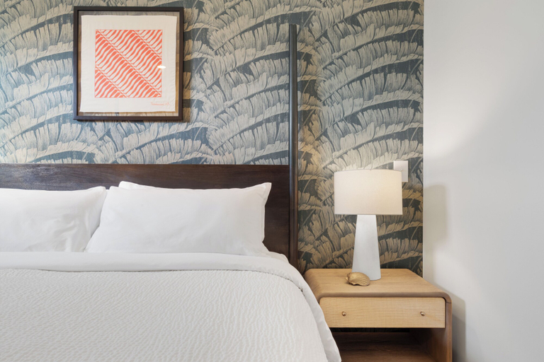 Bedroom 3, Hotel Vela, Harrison