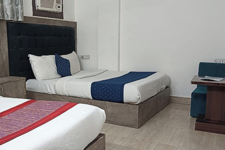 Bedroom 2, Hotel Sky View, Delhi
