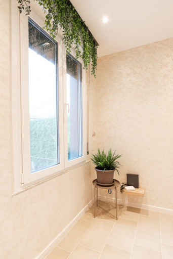 Others 3, Mentana Guest House, Parma