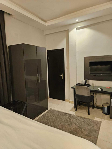 Bedroom 2, Melbrooke Park Hotel, Eti-Osa