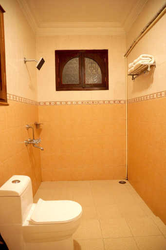 Bathroom 3, Molly's Retreat, Thiruvananthapuram