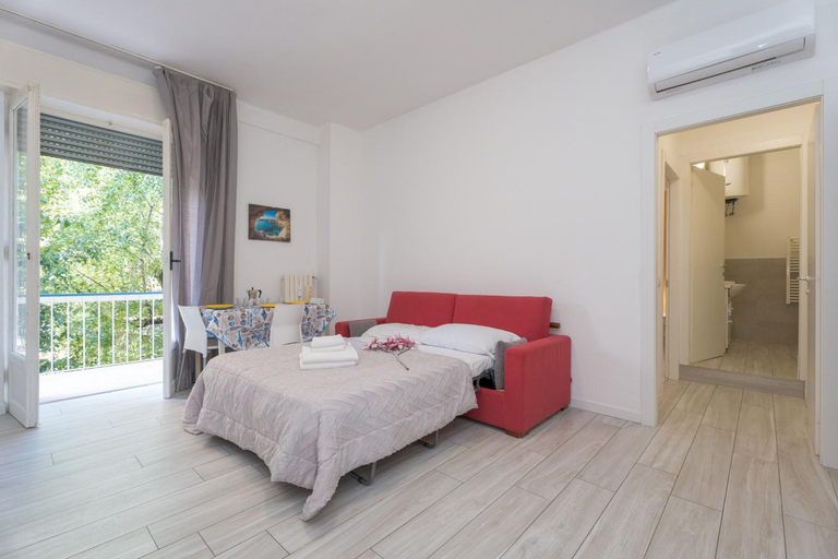 4, APARTMENTS VISTALLIHOUSE, Bergamo
