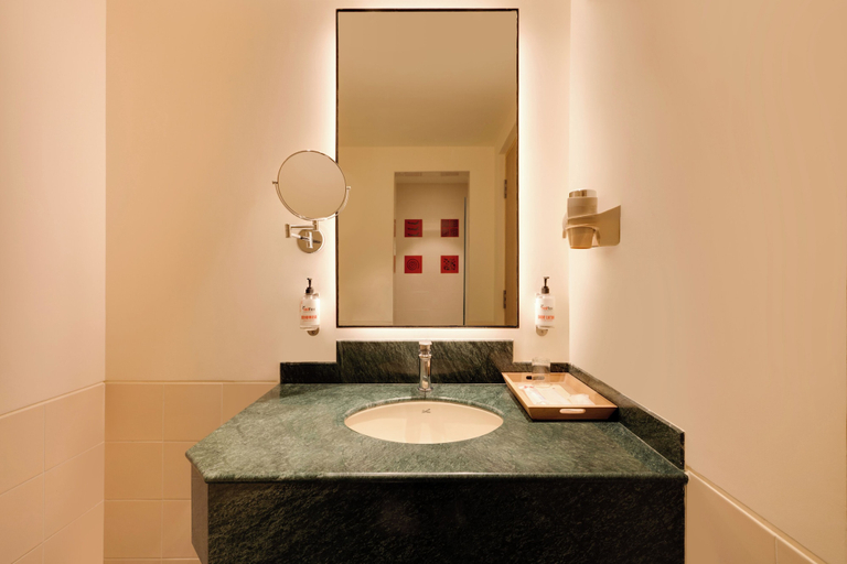 Bathroom 4, Red Fox by Lemon Tree Hotels, Hyderabad, Hyderabad