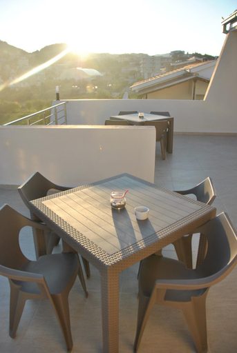 3, Haamel Apartment