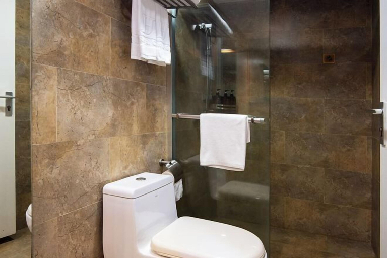 Bathroom 3