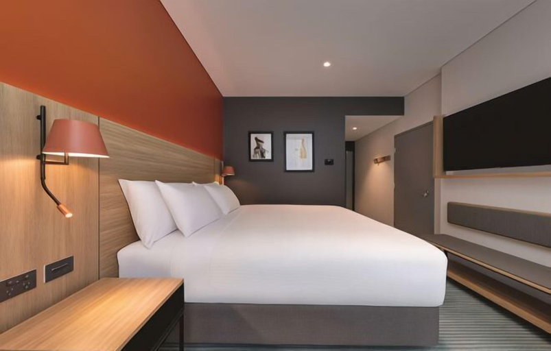 Bedroom 6