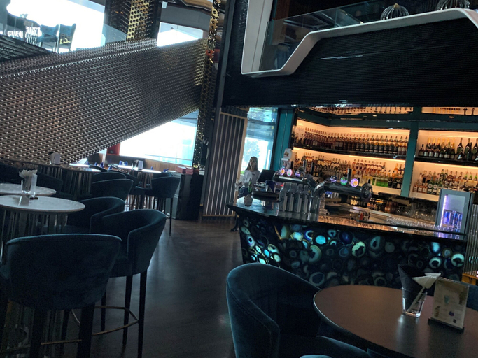 Food & Drinks 5, Platinum Service Suites KLCC, Kuala Lumpur
