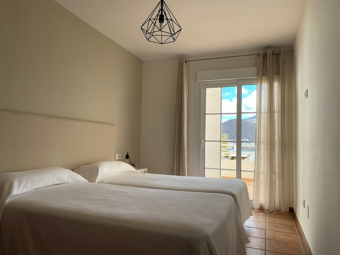 Bedroom 3, Aparthotel Vistamar, Almería