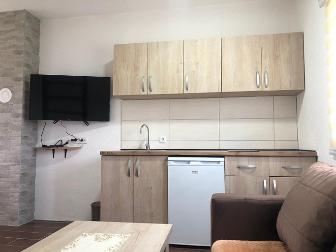Others 5, Apartments Vrela