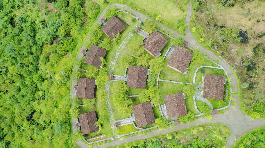H'mong Village Resort Ha Giang, Quản Bạ