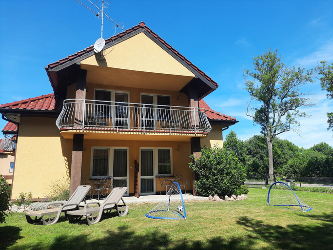 Garden 2, Holiday Home Sieroslaw Near Baltic Sea, Kamień