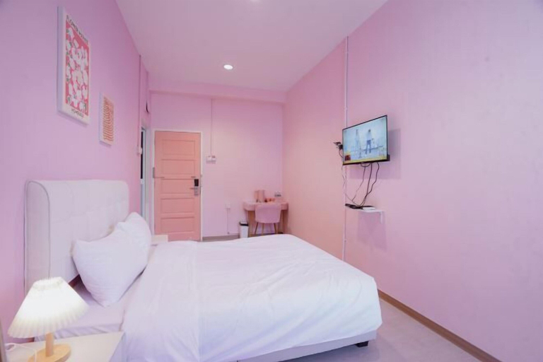 Bedroom 3, Pink Cabana Hotel, Penang Island