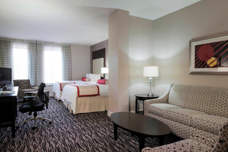Bedroom 2, Fairfield Inn & Suites by Marriott Keene Downtown, Cheshire