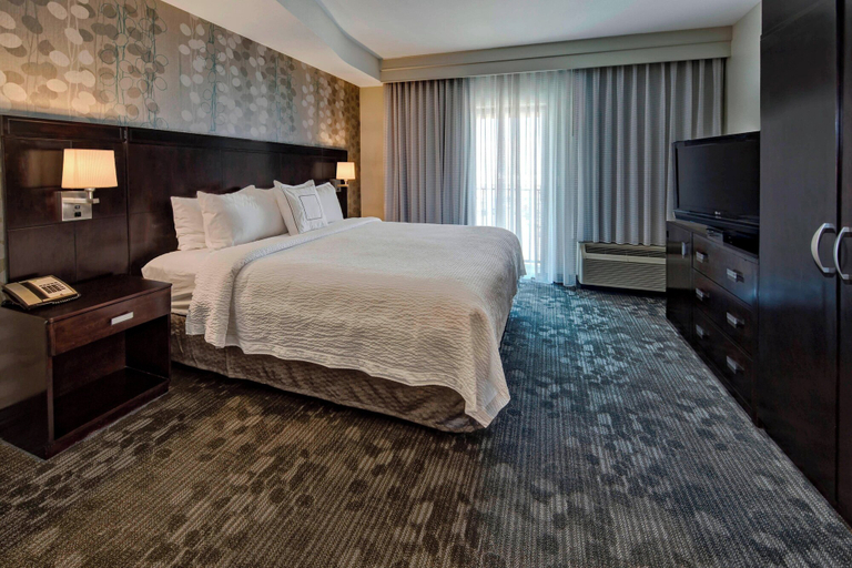 Bedroom 4, Courtyard by Marriott Midland, Midland