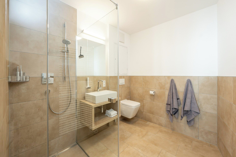 Bathroom 3, Apartmenthotel Sonnenhof, Zell am See