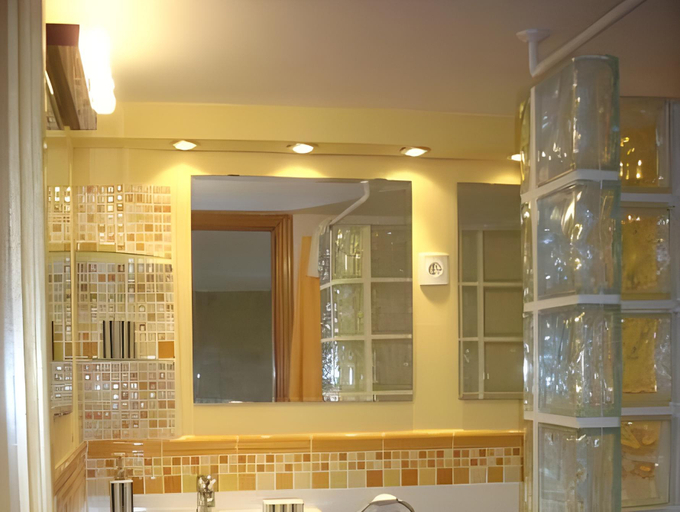 Bathroom 4, Casa Mallarenga Rooms, Barcelona