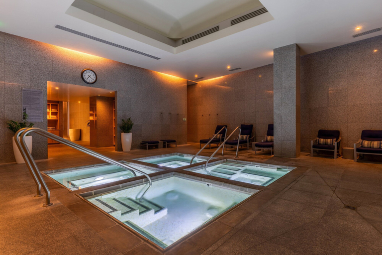 Sport & Beauty 2, ARIA Sky Suites, Clark