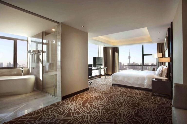 Bedroom 2, Ramada Plaza Xian South, Xi'an