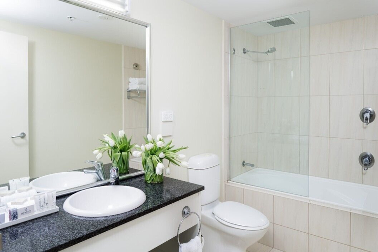 Bathroom 19