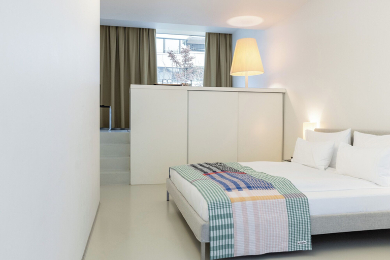 Bedroom 14