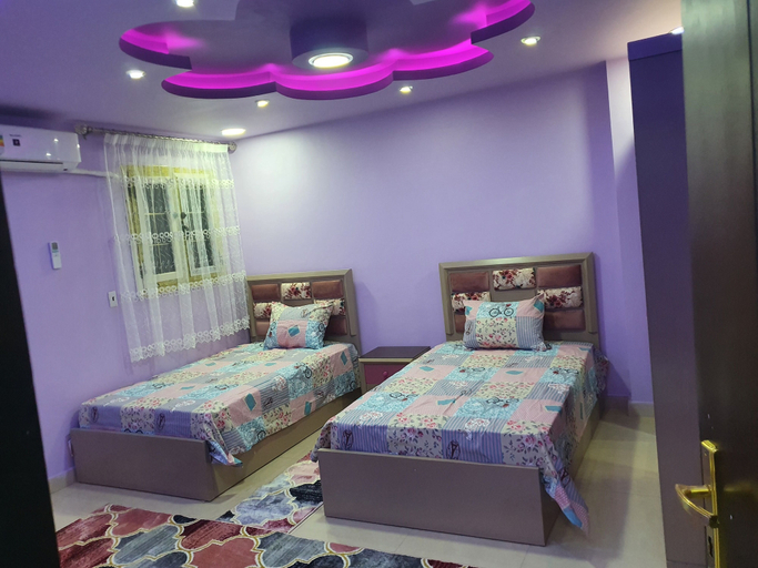 Bedroom 4, Lovely 3-bed Pyramids Viewapartment in Kafr Nassar, Al-Ahram