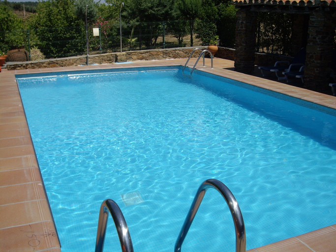 Pool 2, Belvilla by OYO Casa El Jiniebro Grande, Cáceres