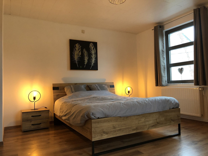 Scenic Cottage in Merlemont with Balcony, Namur