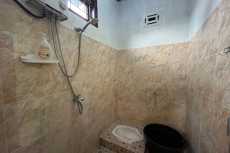 Bathroom 5, Jirek Homestay Bukittinggi, Bukittinggi