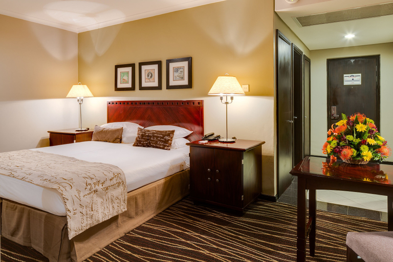 Bedroom 3, Protea Hotel by Marriott Blantyre Ryalls, Blantyre City