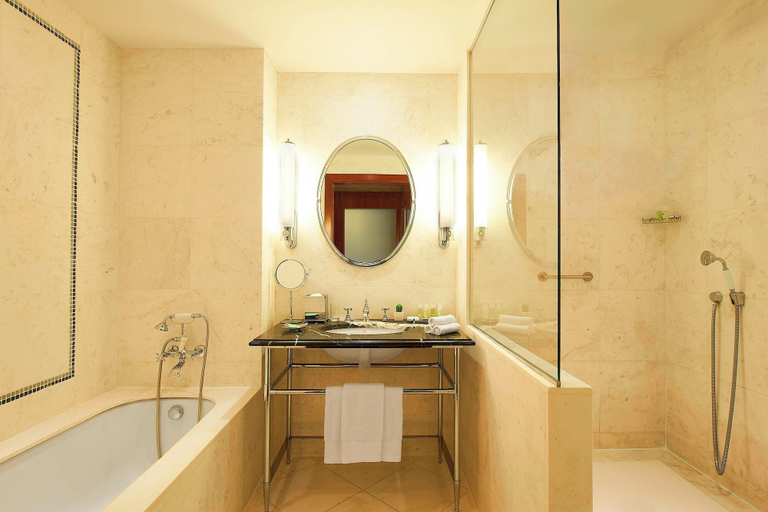 Bathroom 5, The Westin Valencia, Valencia