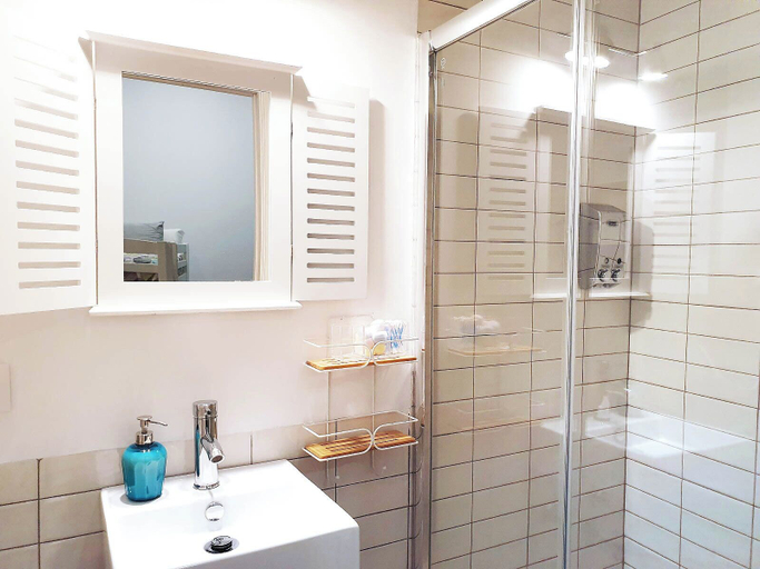 Bathroom 5, Palace House Hércules, Sevilla