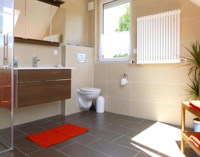 Bathroom, Ferienhaus Zum Roten Adler in Storkow, Oder-Spree